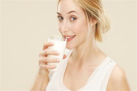 孕妇喝牛奶的好处