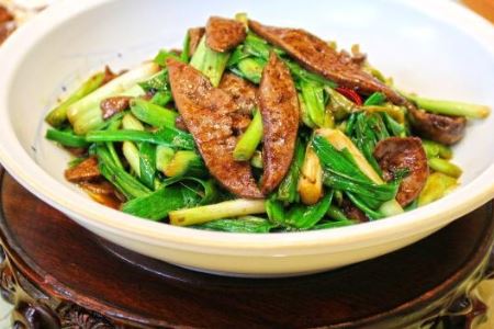 羊肝炒韭菜