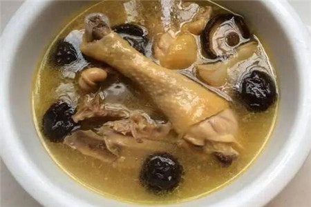 香菇鸽子汤